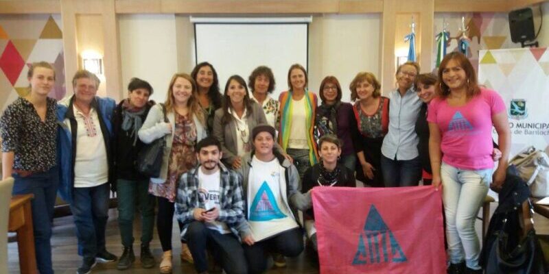 95725126-652d-539f-87a1-34e836411693_mid