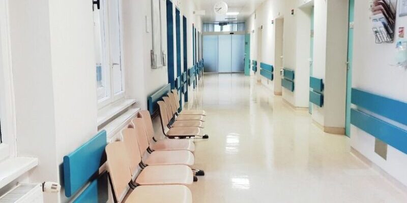 hospital-vacio-covid